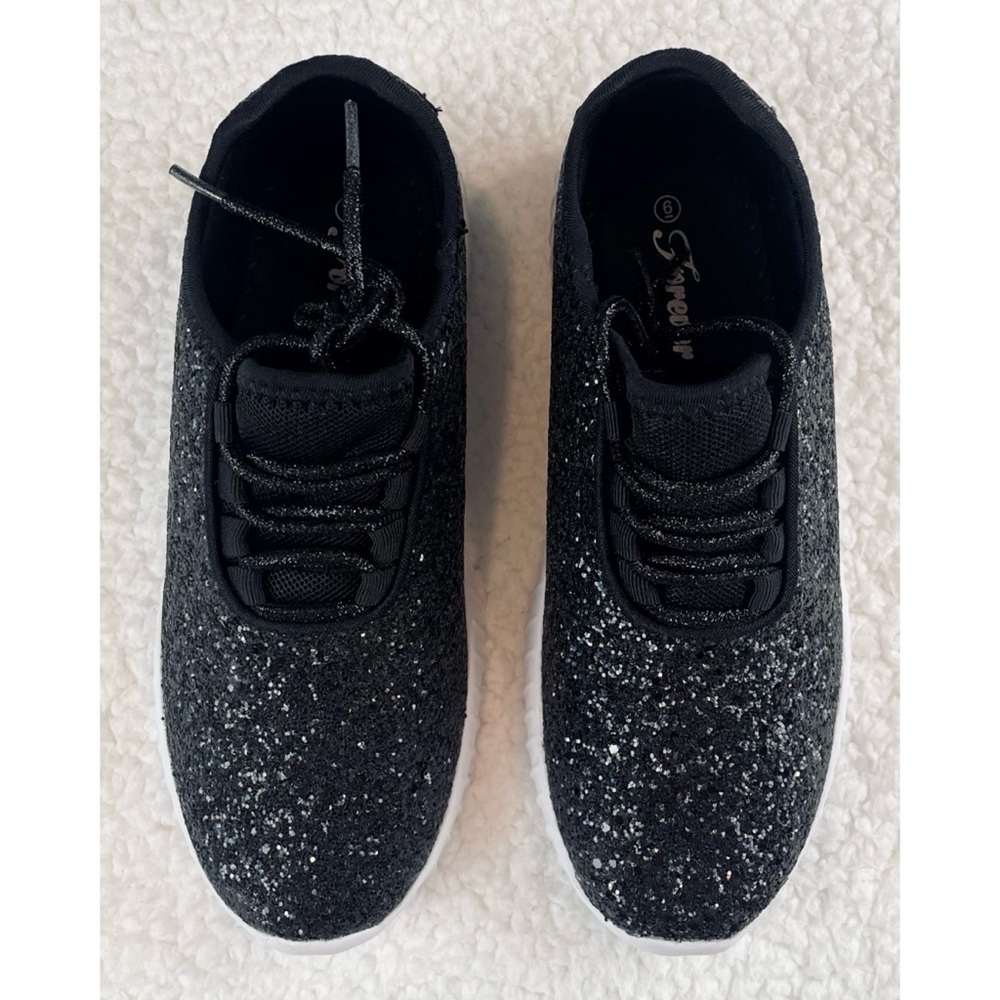 (NIB) FOREVER LINK • Black/White Remy Glitter Lace-Up Sneakers, 6 - Picture 3 of 16